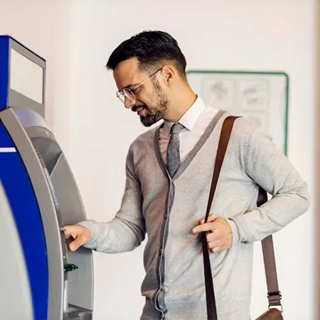 bank-teller-to-tech-savvy-banker-blog-image bank-teller-to-tech-savvy-banker-blog-image